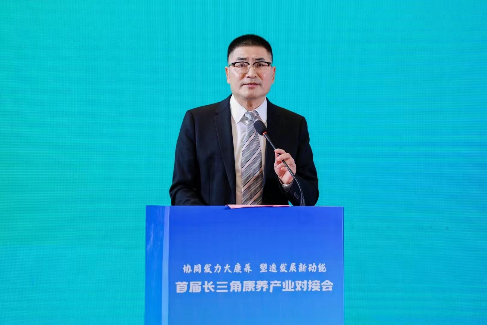 微信图片_2025-09-17_173613_292.jpg